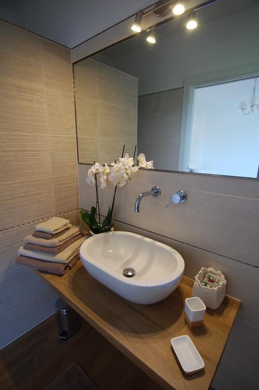B&B La Gatta Sul Tetto Borgo san Donato  Luaran gambar